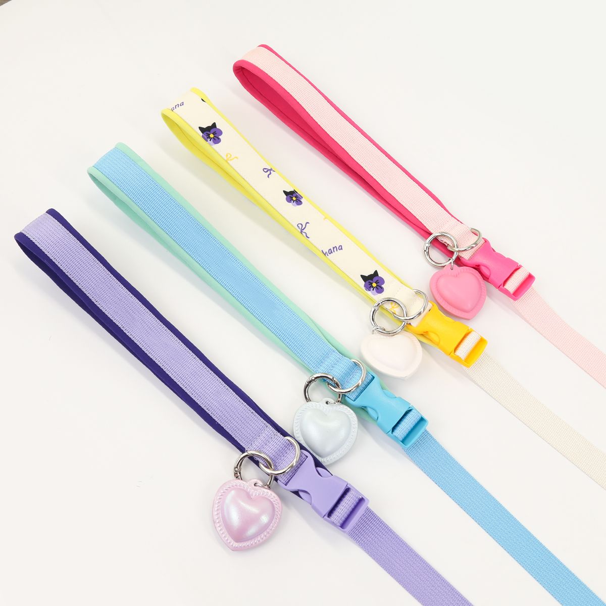 Adjustable Heart Leash